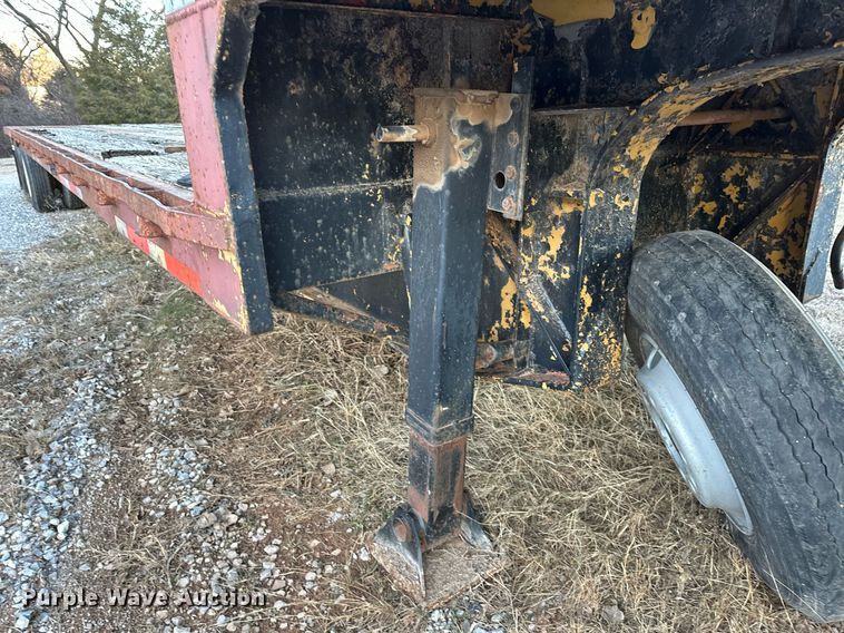 image for item LK9773 1978 Belshe T-10 drop deck trailer