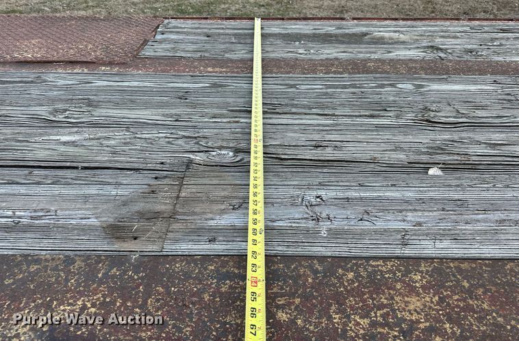 image for item LK9773 1978 Belshe T-10 drop deck trailer