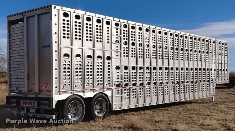 image for item LN9916 2023 Wilson  PSDCL-402 livestock trailer