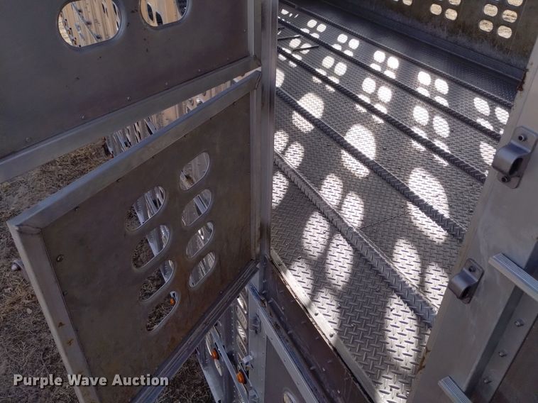 image for item LN9916 2023 Wilson  PSDCL-402 livestock trailer