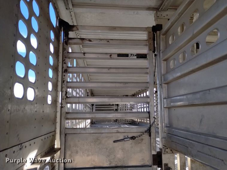 image for item LN9916 2023 Wilson  PSDCL-402 livestock trailer