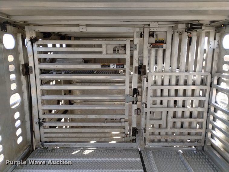 image for item LN9916 2023 Wilson  PSDCL-402 livestock trailer