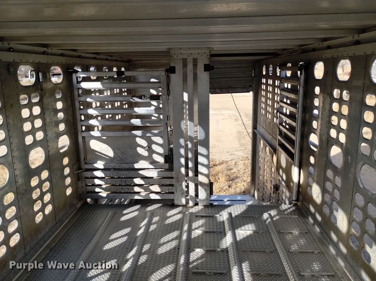 image for item LN9916 2023 Wilson  PSDCL-402 livestock trailer