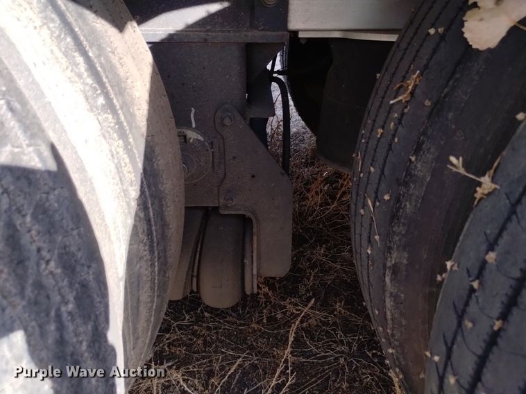 image for item LN9916 2023 Wilson  PSDCL-402 livestock trailer