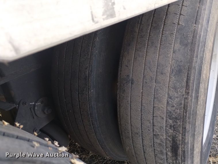 image for item LN9916 2023 Wilson  PSDCL-402 livestock trailer