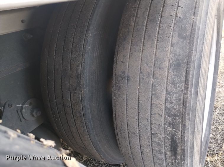 image for item LN9916 2023 Wilson  PSDCL-402 livestock trailer