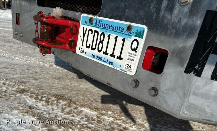 image for item LO9470 2016 Kenworth  T880 dump truck