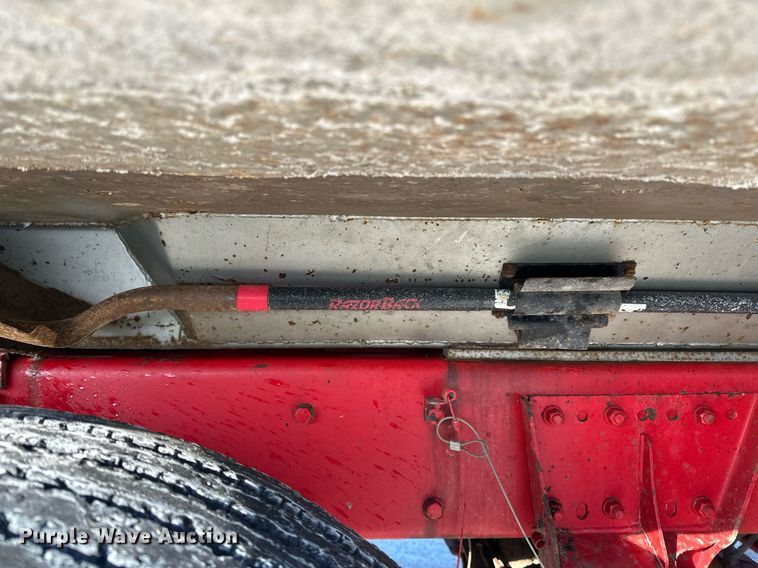 image for item LO9470 2016 Kenworth  T880 dump truck