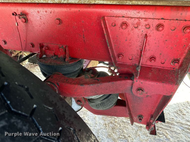 image for item LO9470 2016 Kenworth  T880 dump truck