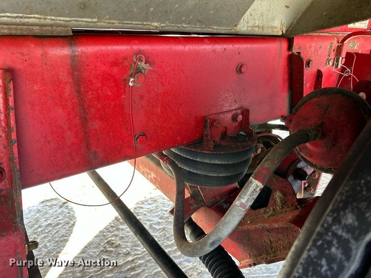 image for item LO9470 2016 Kenworth  T880 dump truck