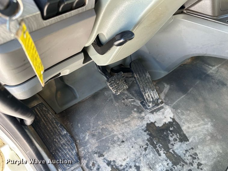 image for item LO9470 2016 Kenworth  T880 dump truck