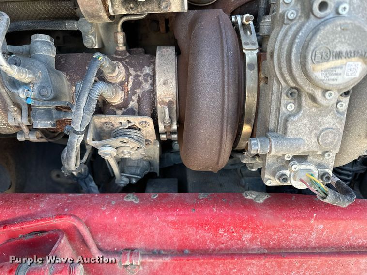 image for item LO9470 2016 Kenworth  T880 dump truck