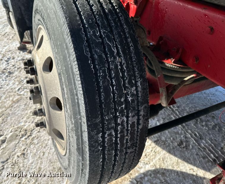 image for item LO9470 2016 Kenworth  T880 dump truck