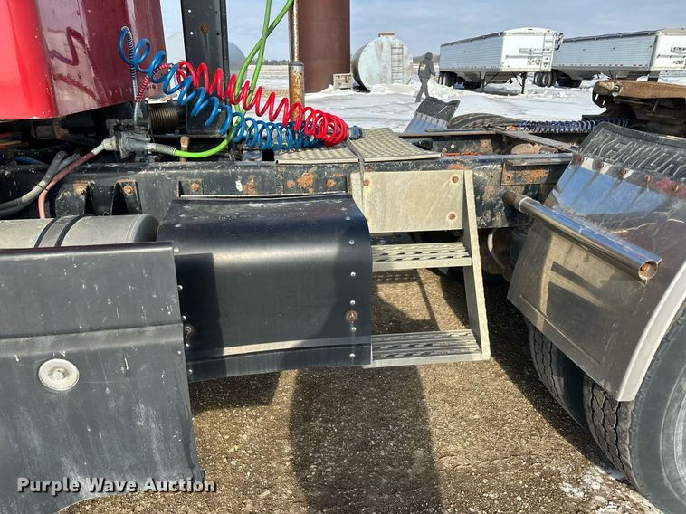 image for item LO9471 1994 Kenworth T600 semi truck