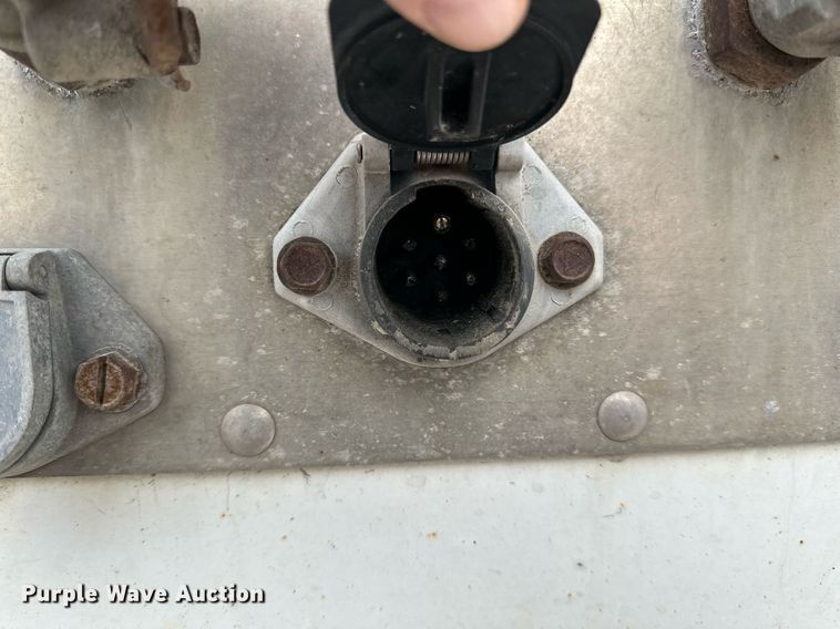 image for item LO9472 2005 Timpte grain trailer