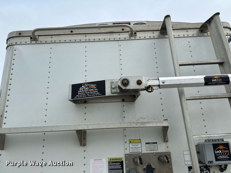 image for item LO9472 2005 Timpte grain trailer