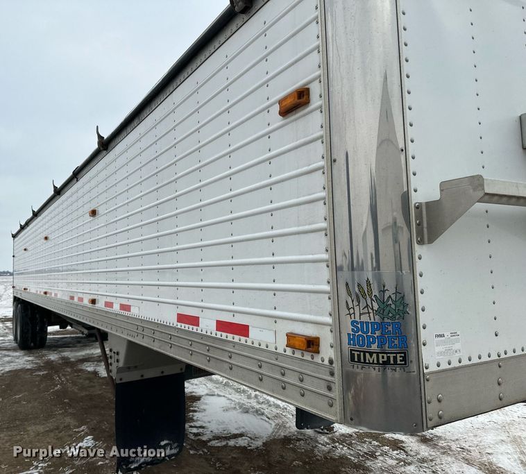 image for item LO9472 2005 Timpte grain trailer
