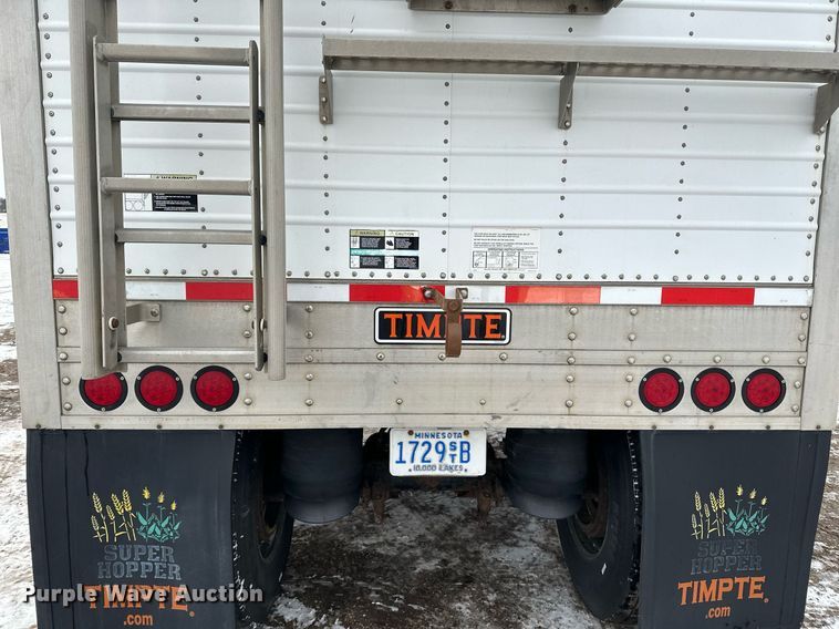 image for item LO9472 2005 Timpte grain trailer