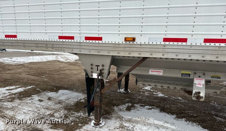 image for item LO9472 2005 Timpte grain trailer