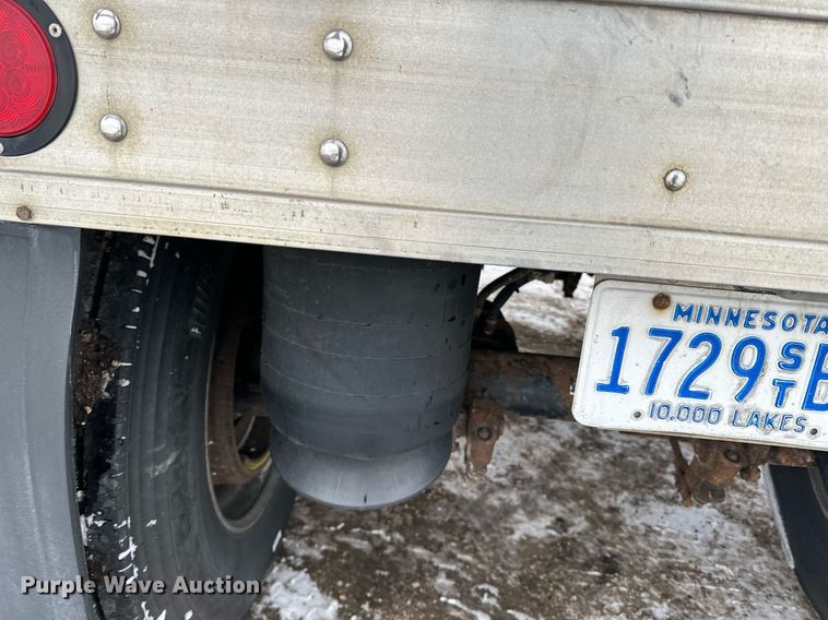 image for item LO9472 2005 Timpte grain trailer