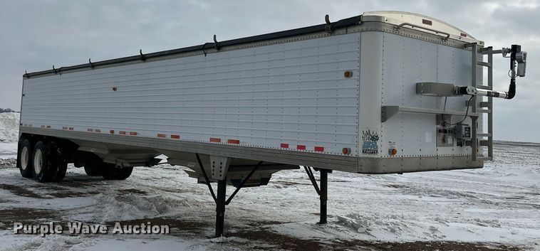image for item LO9473 1996 Timpte H4222 grain trailer