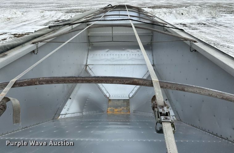 image for item LO9473 1996 Timpte H4222 grain trailer