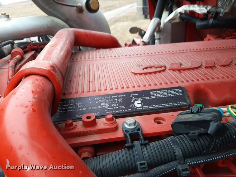 image for item LY9025 2020 International HX620 semi truck