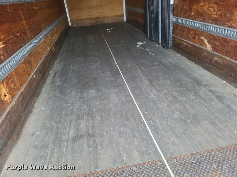 image for item MI9932 2003 Trailmobile dry van trailer