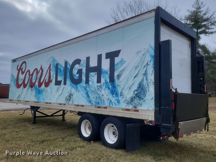 image for item MI9934 2000 Great Dane dry van trailer