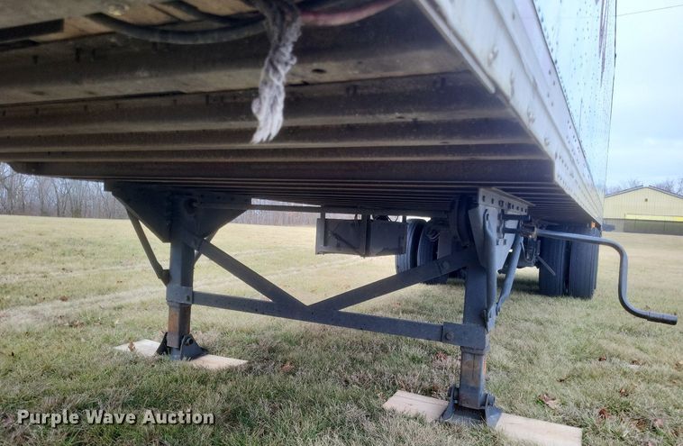 image for item MI9934 2000 Great Dane dry van trailer