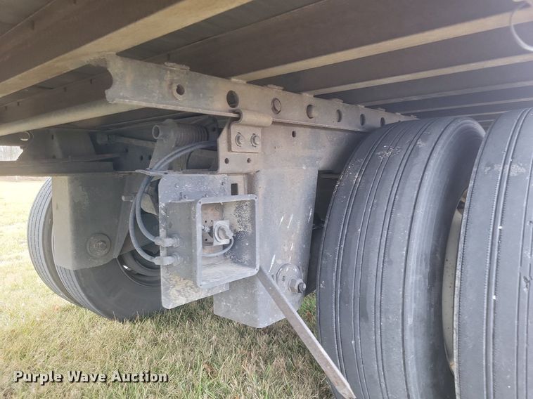 image for item MI9934 2000 Great Dane dry van trailer