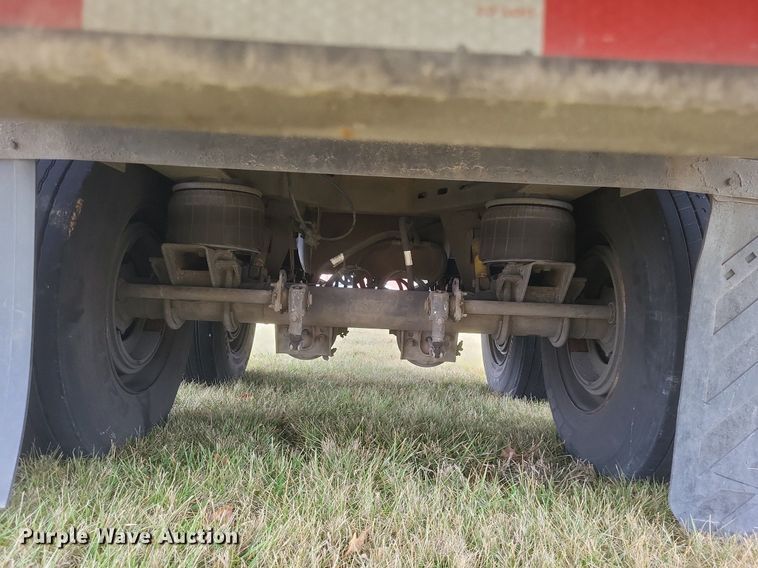 image for item MI9934 2000 Great Dane dry van trailer