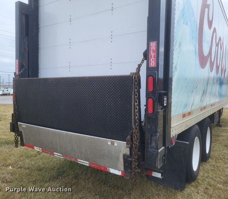 image for item MI9934 2000 Great Dane dry van trailer