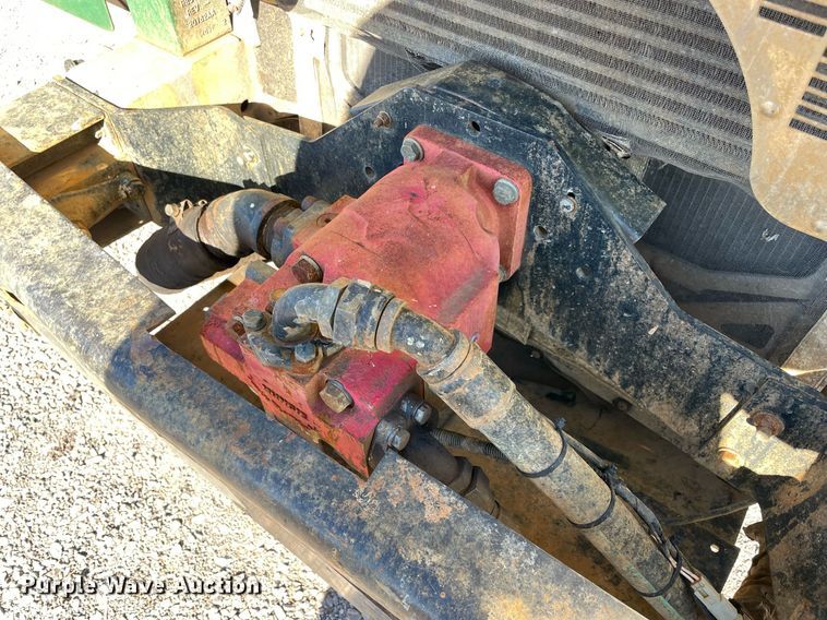 image for item NA9741 2010 Peterbilt 320 refuse truck