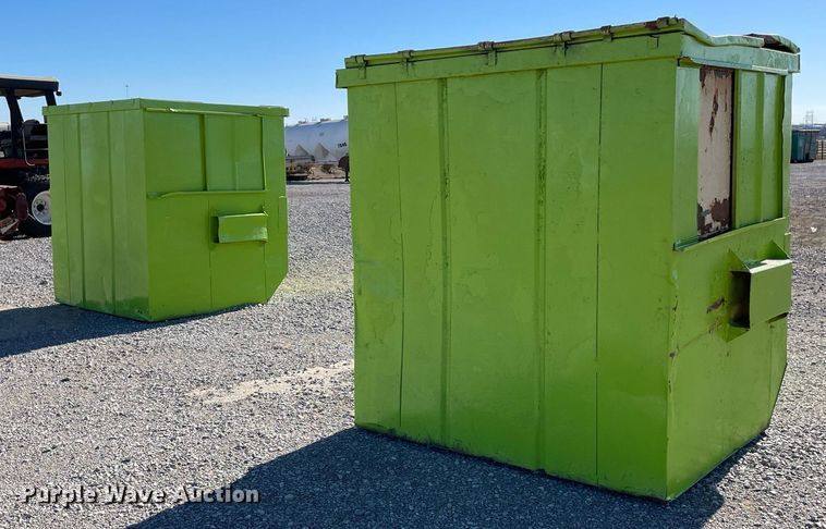 image for item NA9741 2010 Peterbilt 320 refuse truck