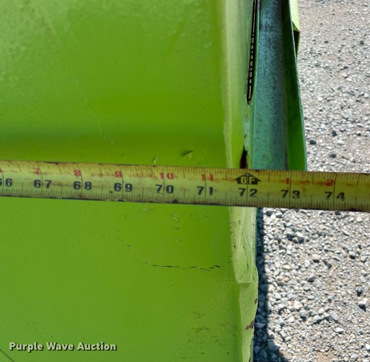 image for item NA9741 2010 Peterbilt 320 refuse truck