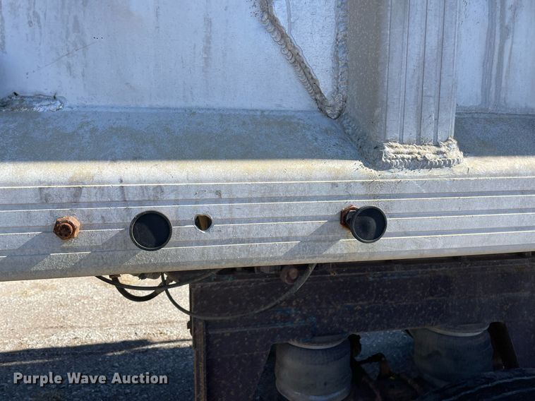 image for item NA9742 1984 CMC  end dump trailer