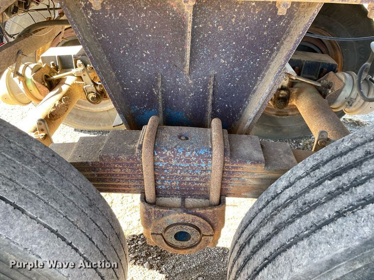 image for item NA9742 1984 CMC  end dump trailer