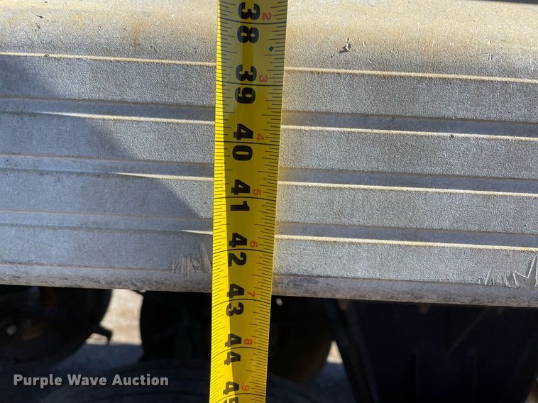 image for item NA9742 1984 CMC  end dump trailer