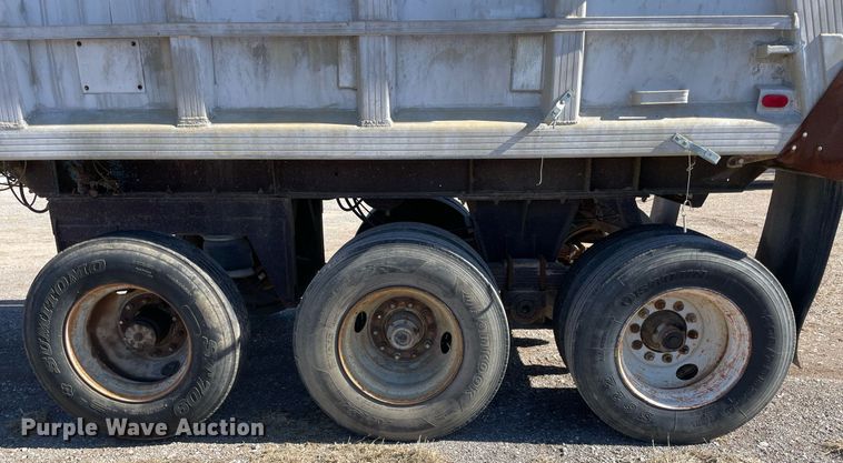 image for item NA9742 1984 CMC  end dump trailer