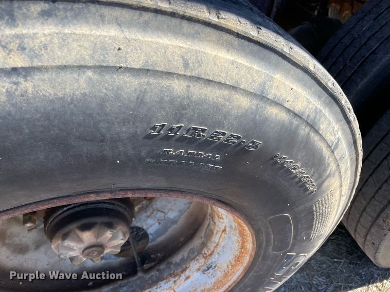 image for item NA9742 1984 CMC  end dump trailer