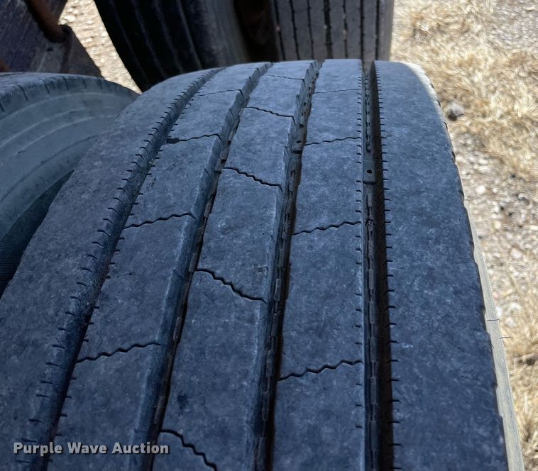 image for item NA9742 1984 CMC  end dump trailer