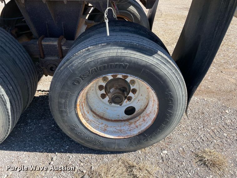 image for item NA9742 1984 CMC  end dump trailer
