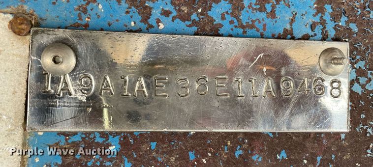 image for item NA9742 1984 CMC  end dump trailer