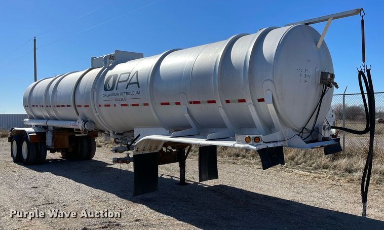 image for item NA9743 1992 VIM tank trailer