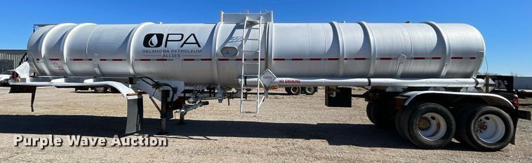 image for item NA9743 1992 VIM tank trailer