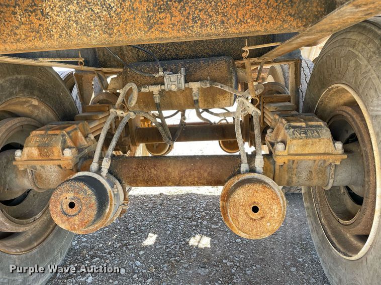 image for item NA9743 1992 VIM tank trailer