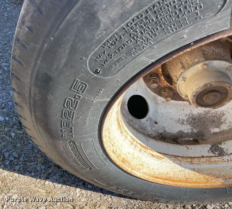 image for item NA9744 2002 Ranch Manufacturing end dump trailer