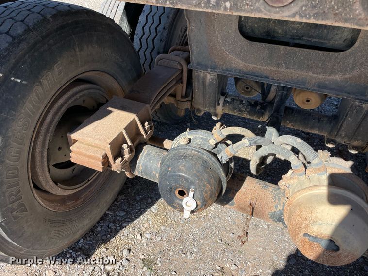 image for item NA9744 2002 Ranch Manufacturing end dump trailer