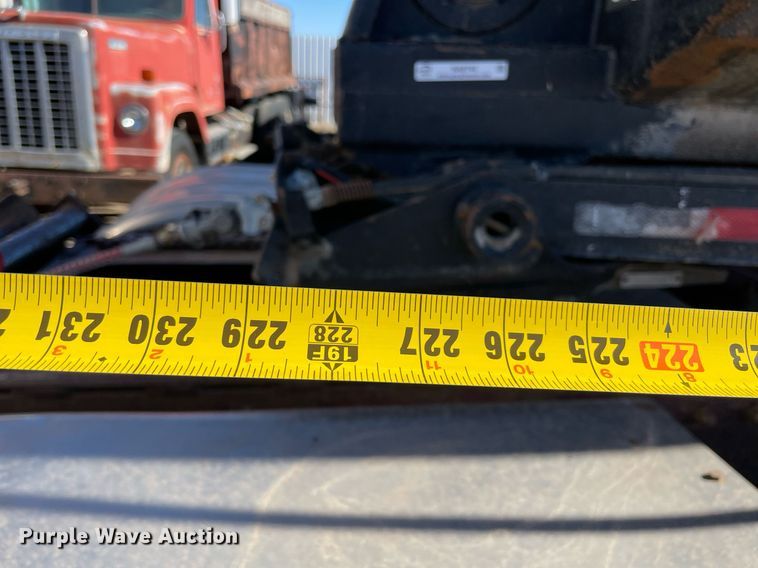 image for item NA9744 2002 Ranch Manufacturing end dump trailer